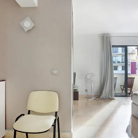 Apartment Forum View *